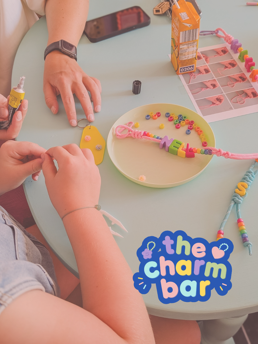 OUDER-KIND The Charm Bar Workshop: 9/08 10u